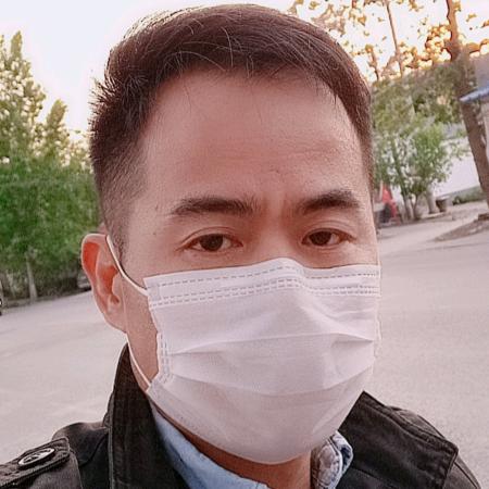 弎月