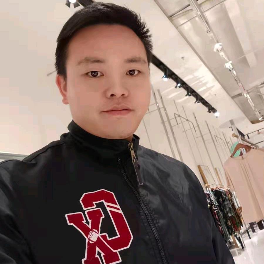 衣服很忙官方号