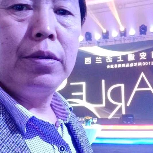 窝牛爸爸