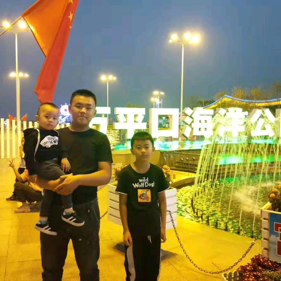 济宁顺鑫路桥工程车队