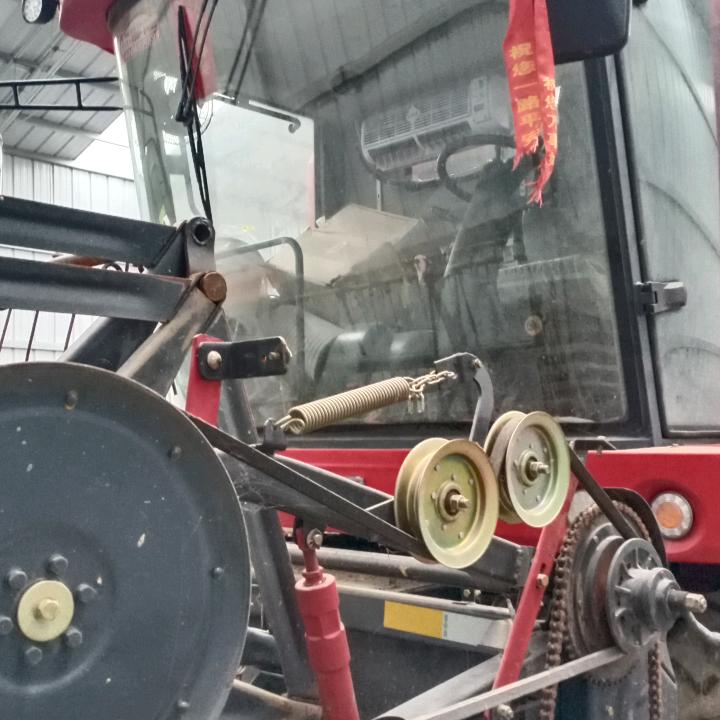 小麦玉米垮区作业队《杨》