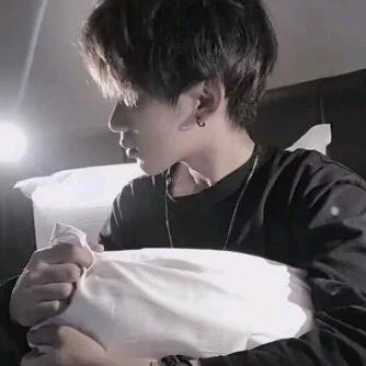 三个孩子的爸爸