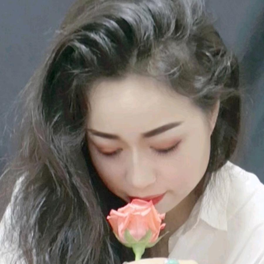 夏天＜宝居乐家具全屋高端定制＞