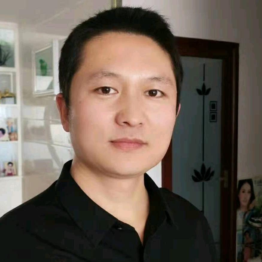 爱笑