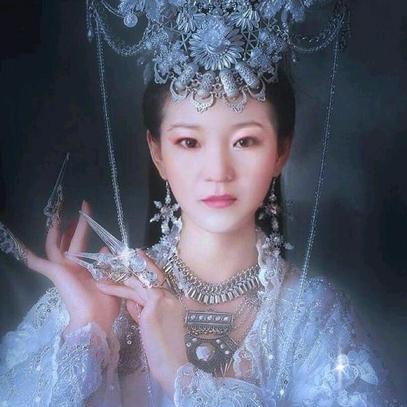 红......