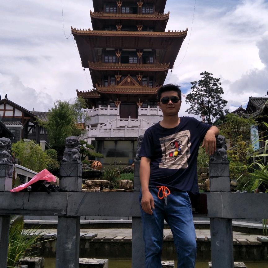 哭裹（◑▂◑♥:)