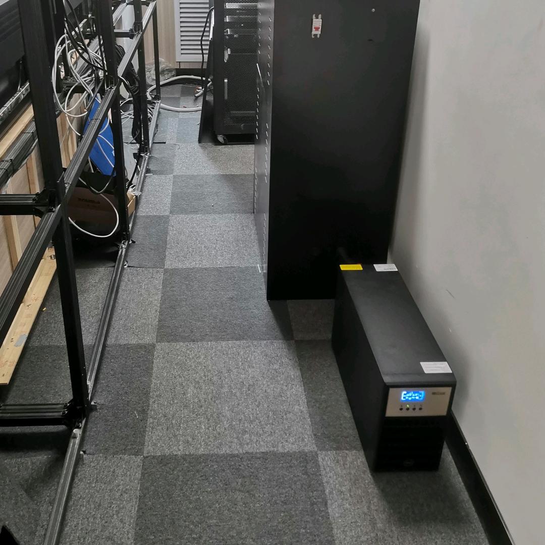 UPS蓄电池机房空调及机房冷通道