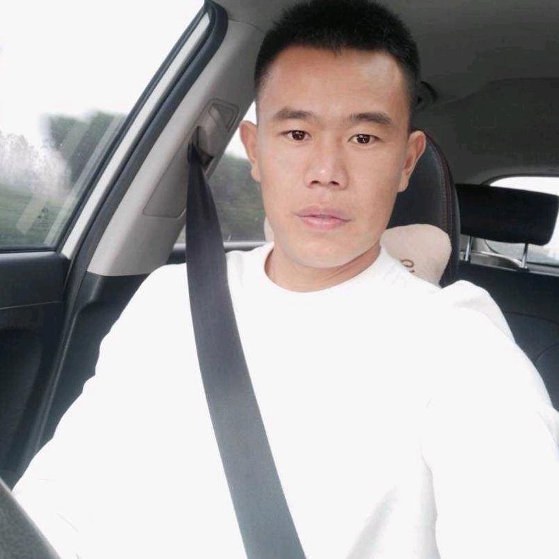 用户赵宏伟
