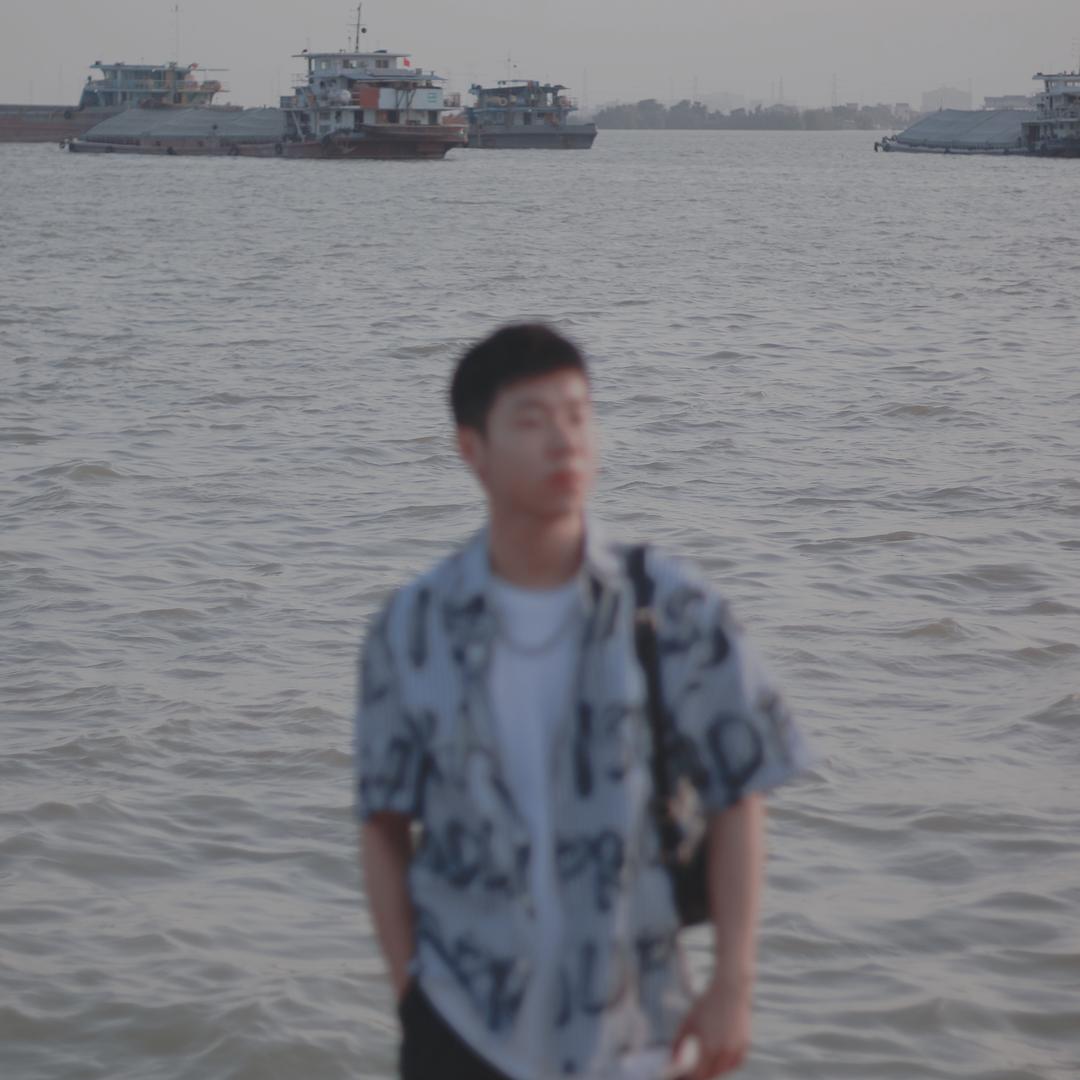 小梁不胖