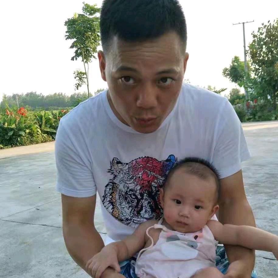 远驰车行，收卖二手精品车小郭