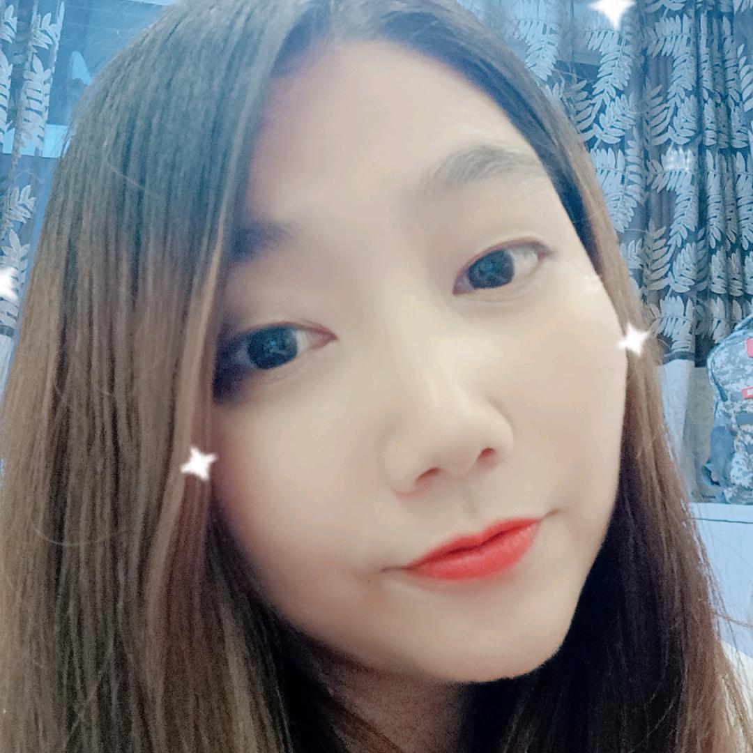 依依