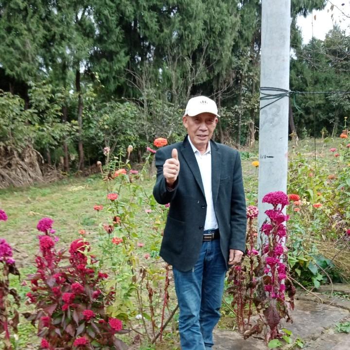 梅开二度，笑嬉嘻