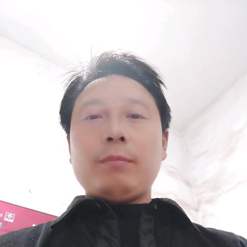 何榕林
