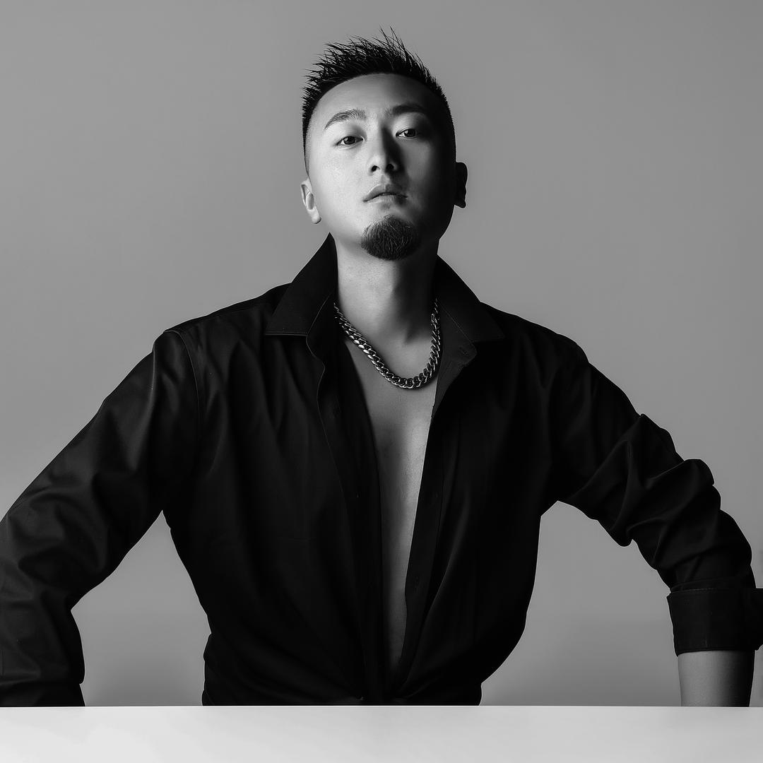 天琪婚纱摄影创始人