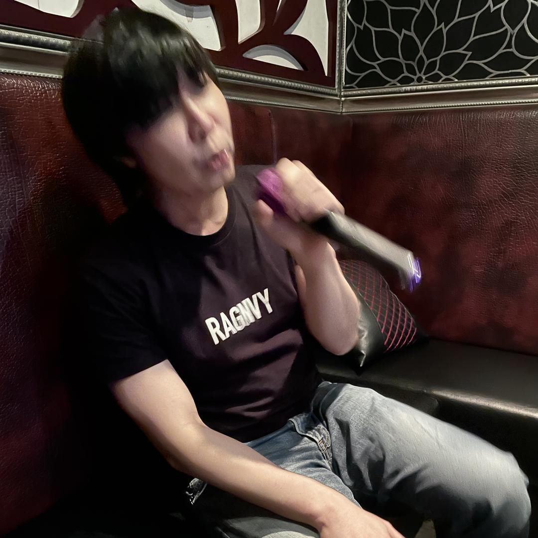 李耀聪练歌