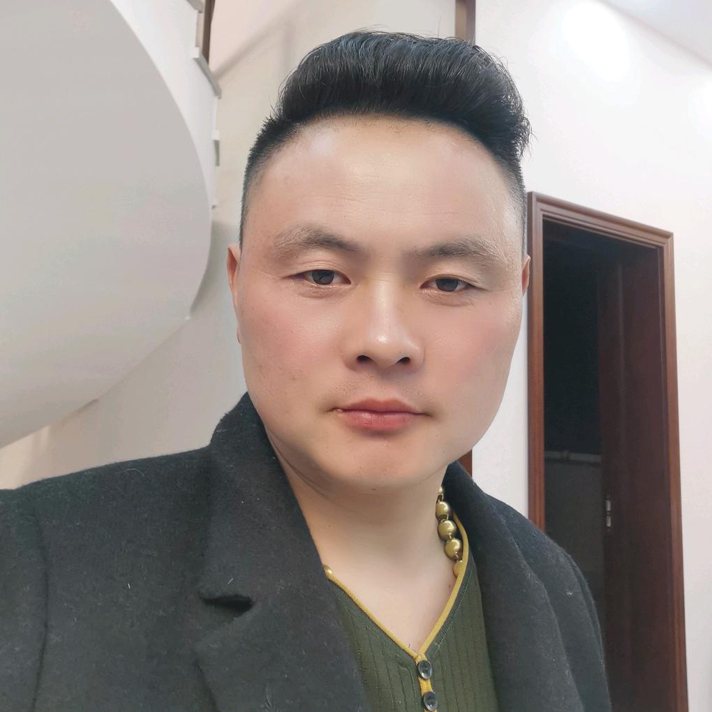 陈柱全，常年提供优质羊苗，烤全羊羊肉，