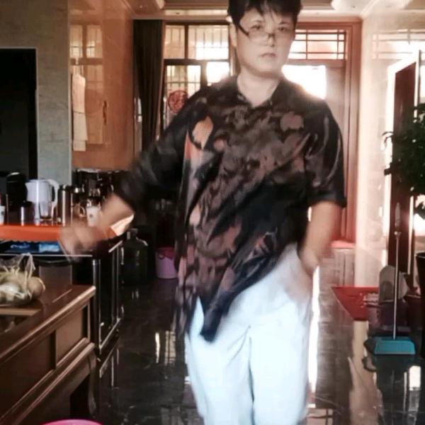，美丽加芬