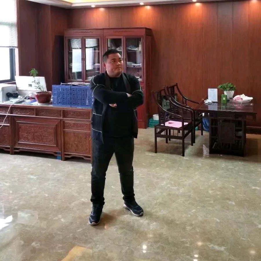 鑫泰快捷酒店名烟名酒