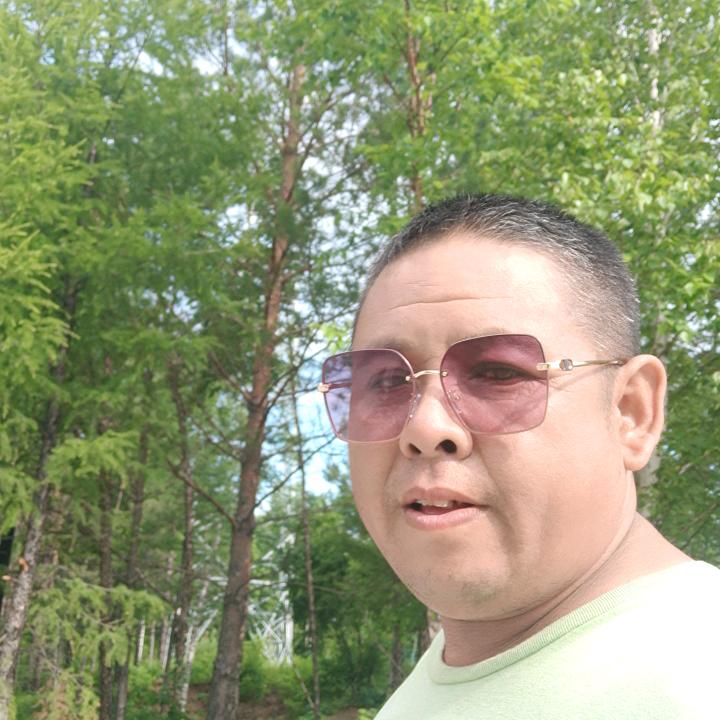 杨利春