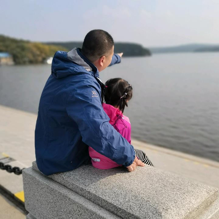 飞向蓝天