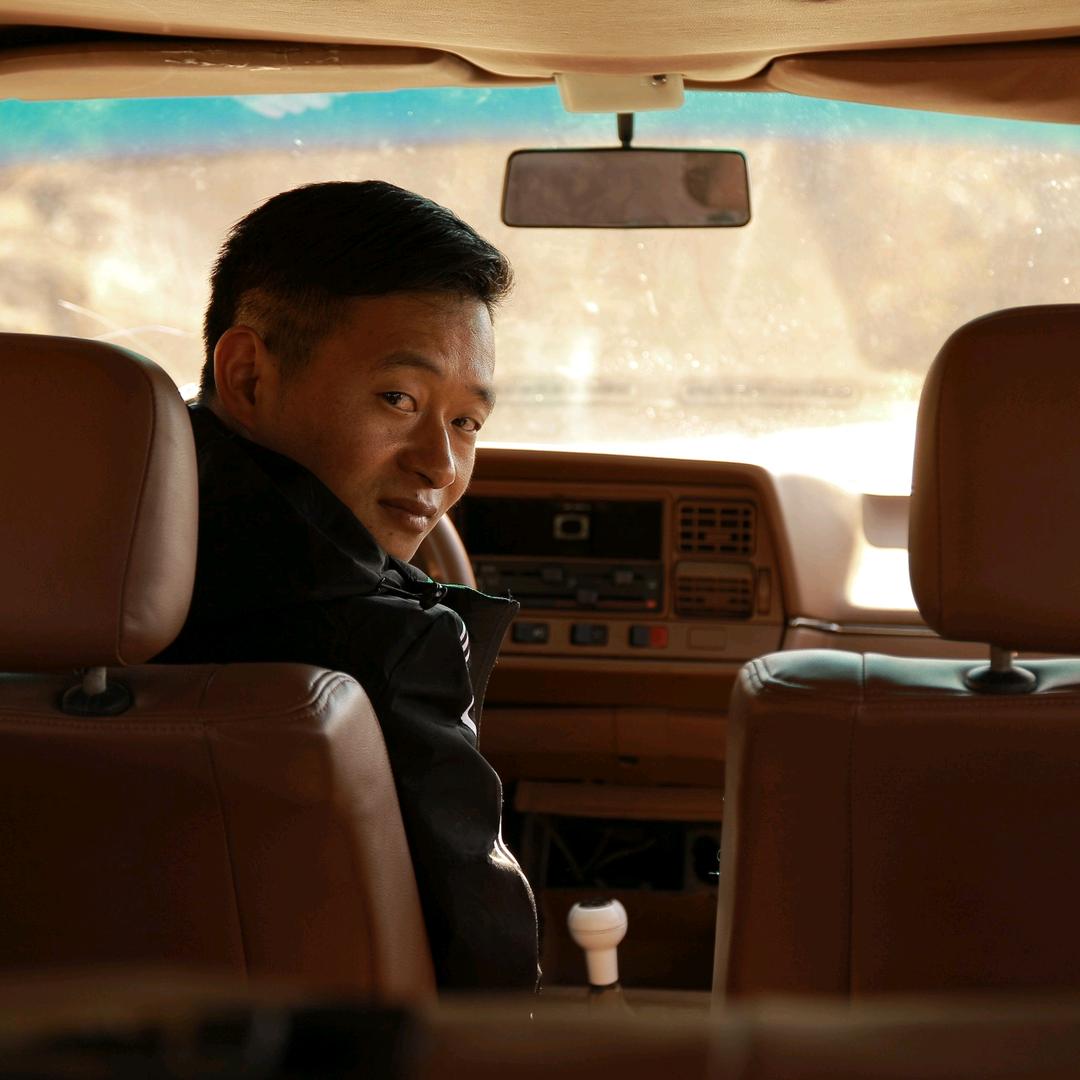 大理市娥军石板烧烧烤店