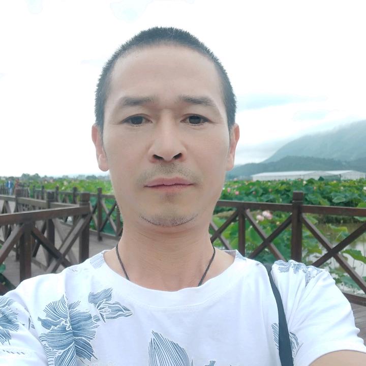 如意藤椅发（吕凤良）