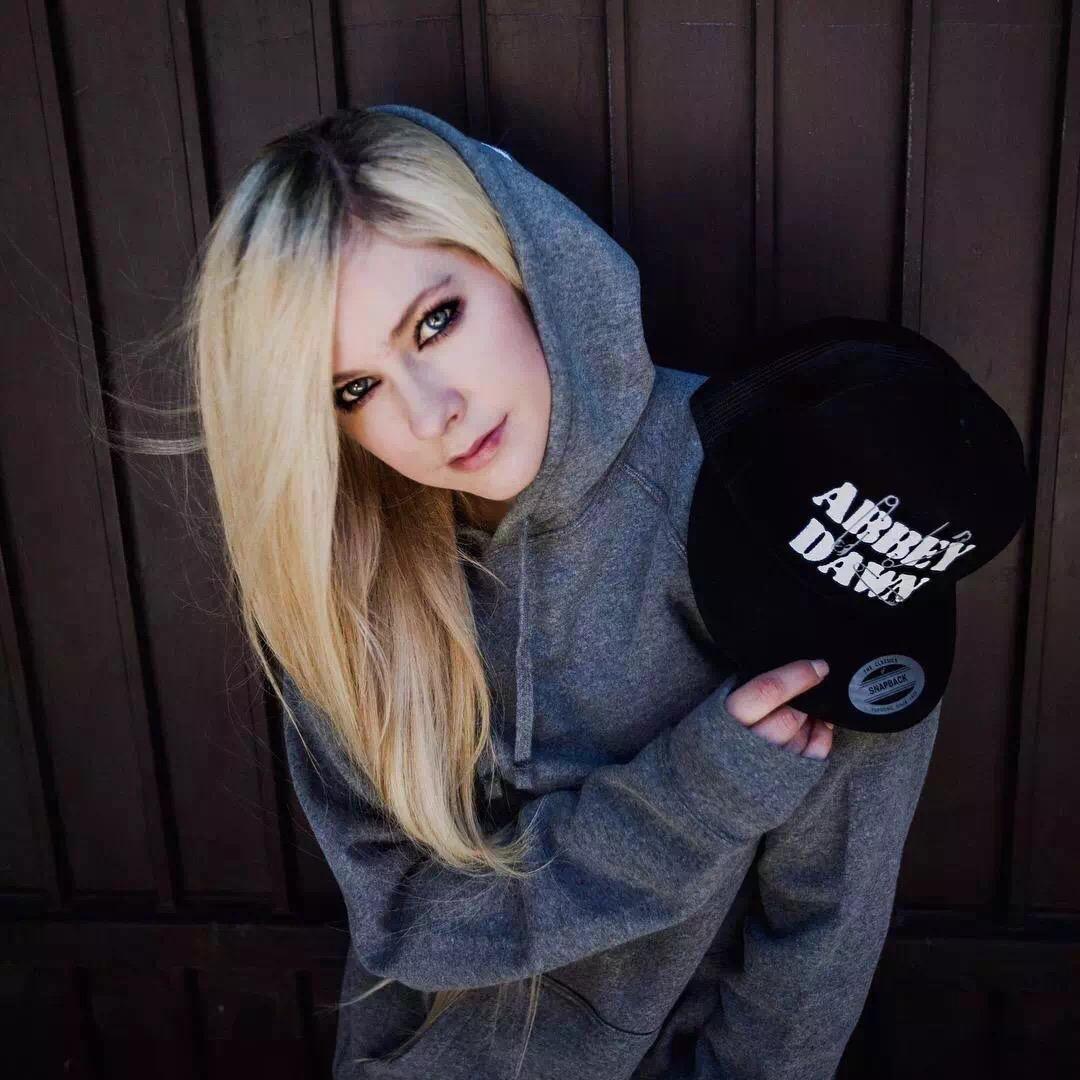 尘
