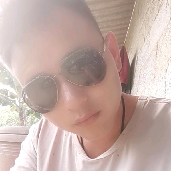 爱你的人就是我