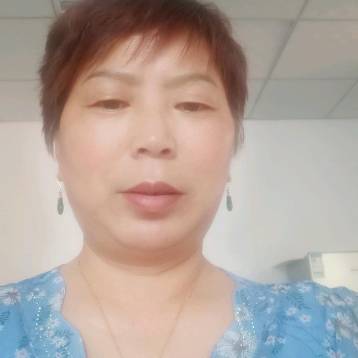 何姐