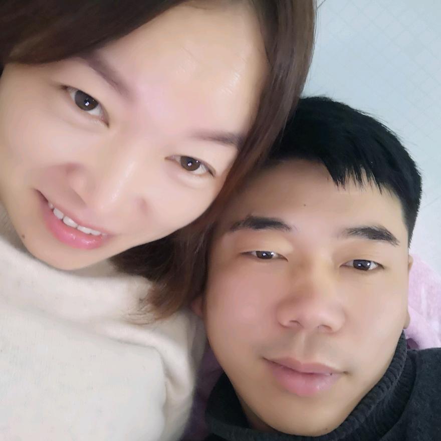 月亮下山有太阳：