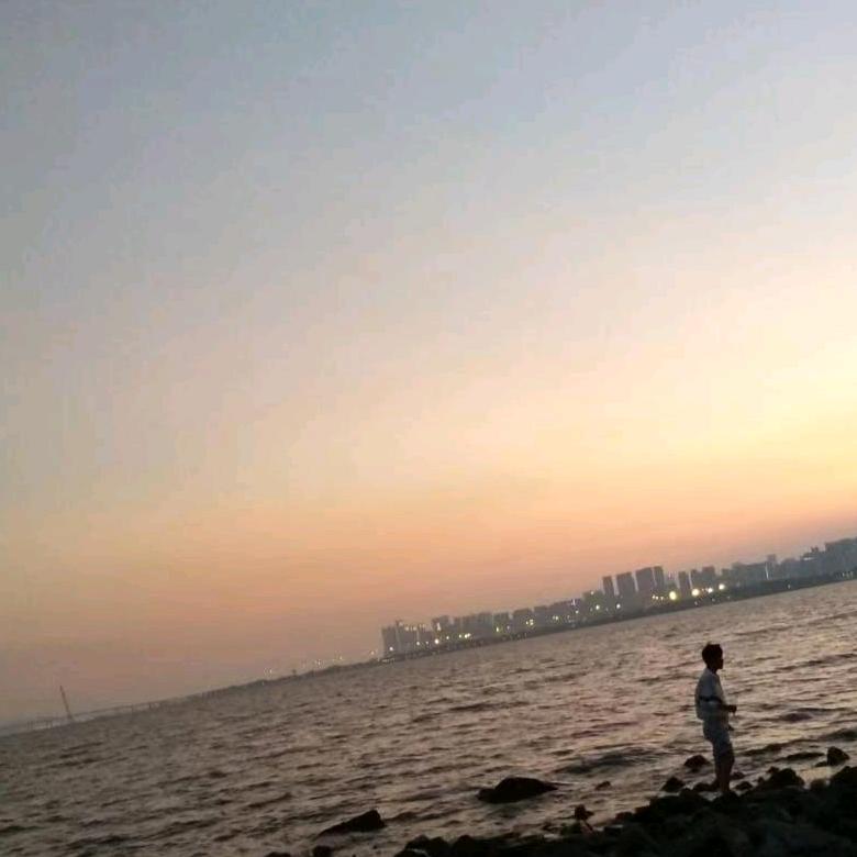 风中的灯塔