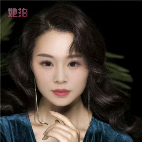 逗比血鹦鹉