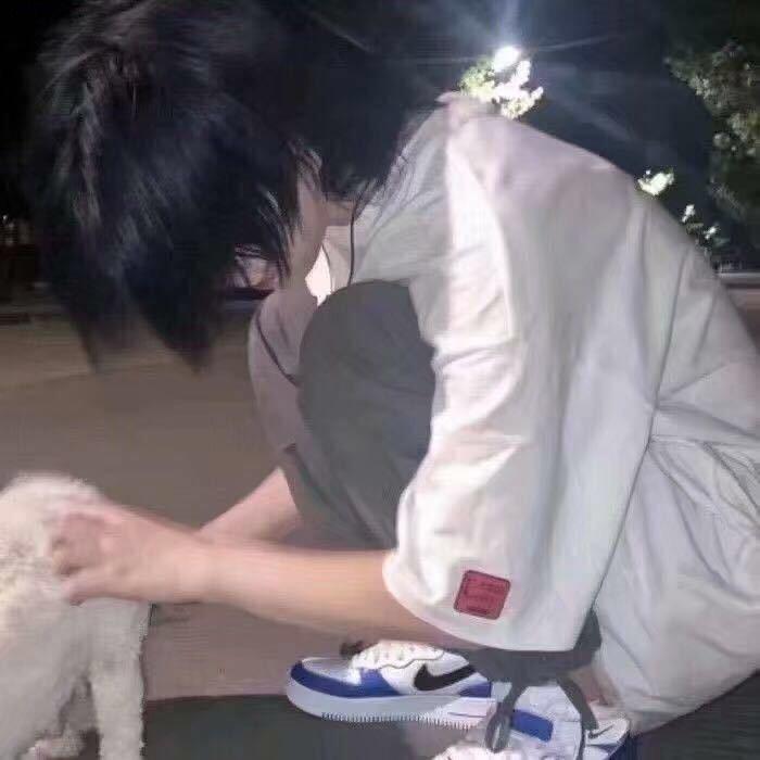 悲伤无辜鸡爪