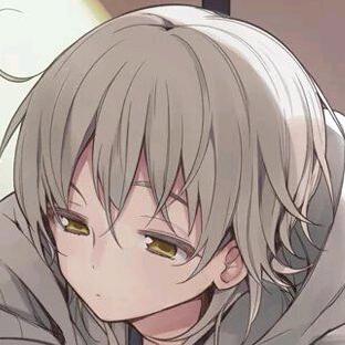 辉