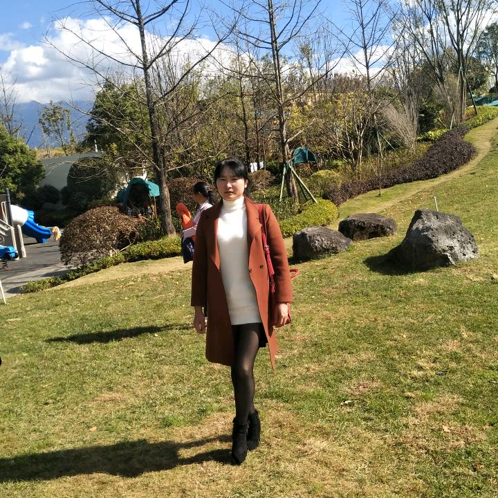 高黎村，李应东芹菜塘农家乐