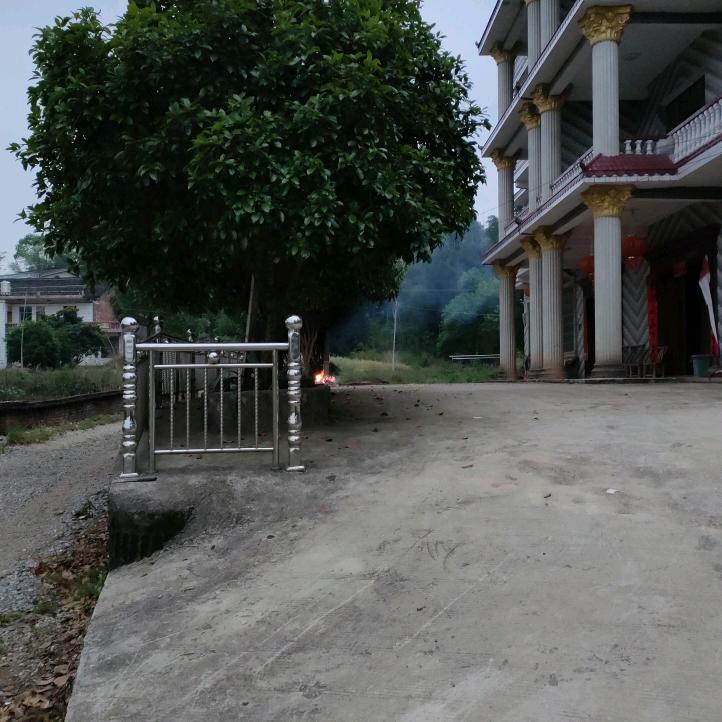 彩色天空