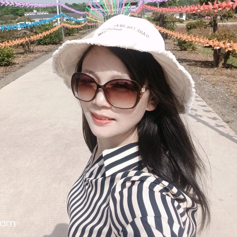 京山亿隆门窗许姐