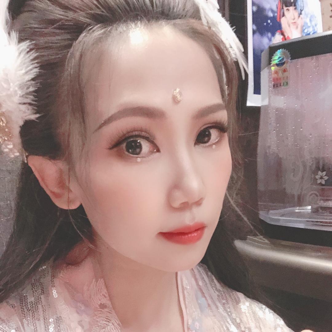 首艺美业   小样儿