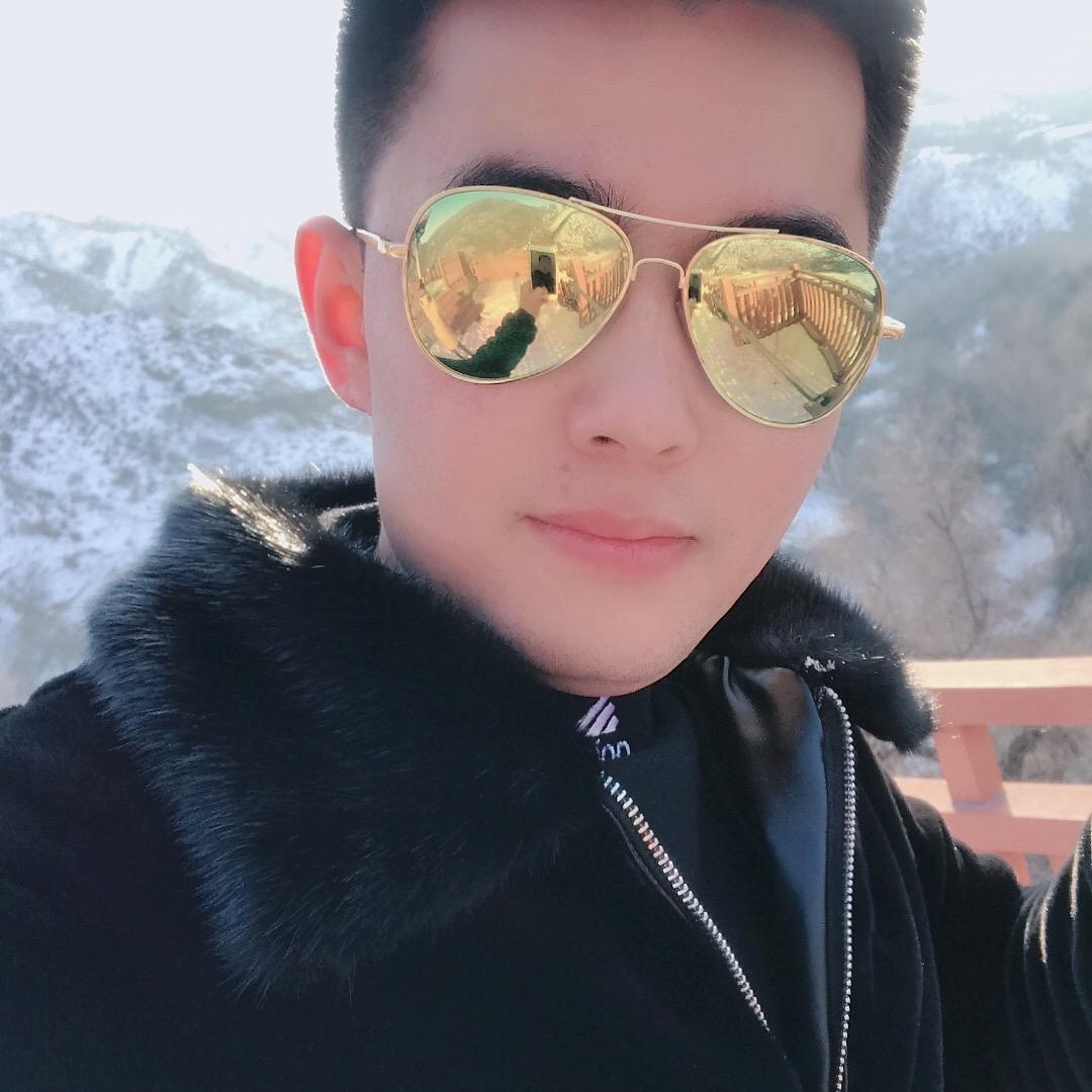 深情小马哥