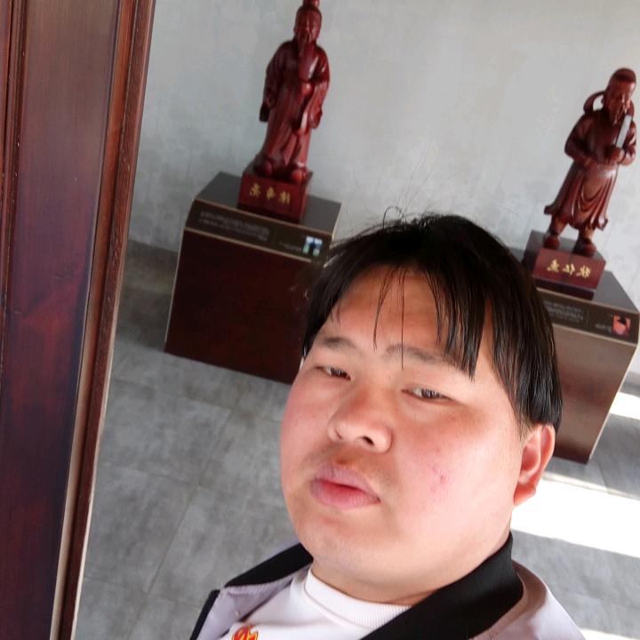 万般皆是命。半点不由人。