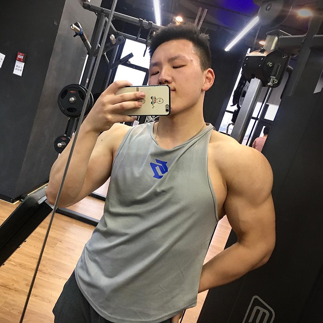 小李不吃🐷@抖音