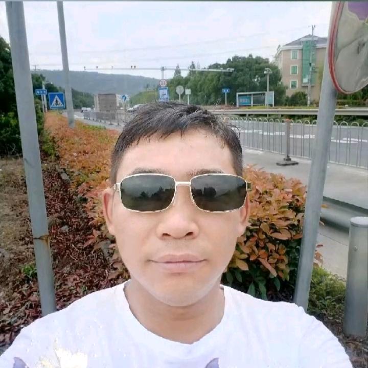 年少轻狂,最深情