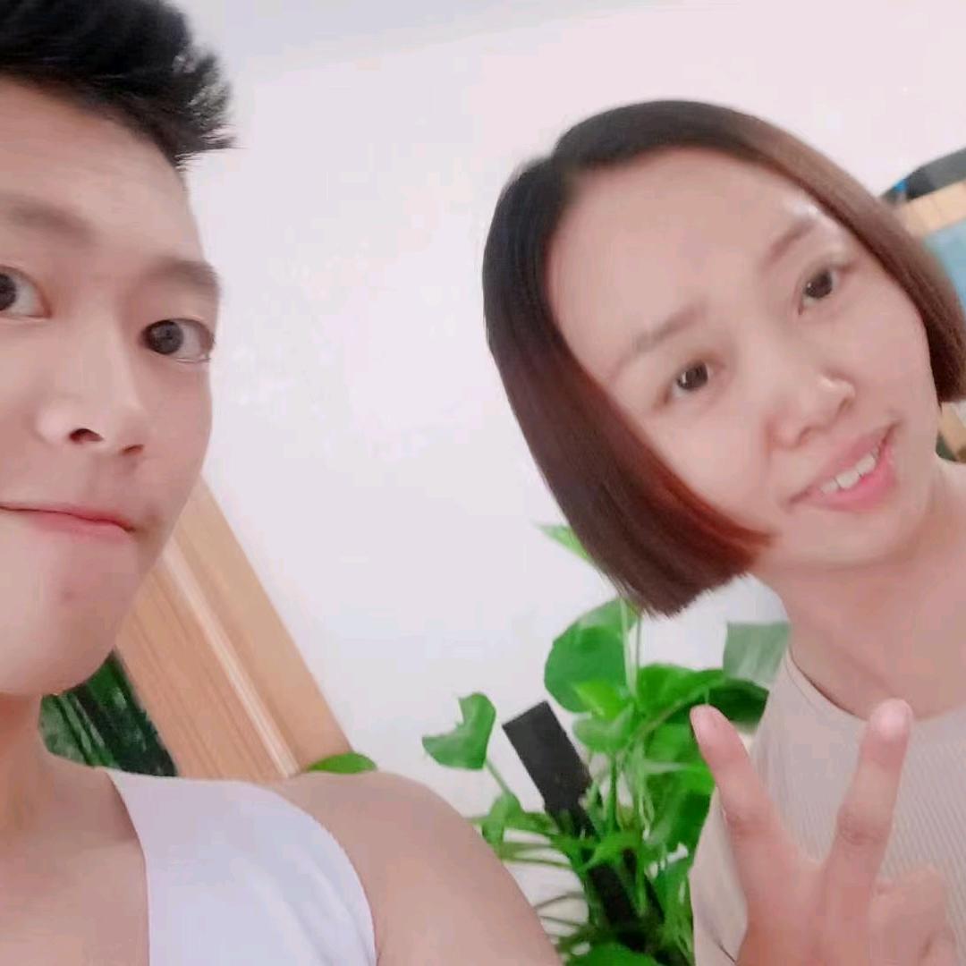免费车接车送带你看房的知心大姐