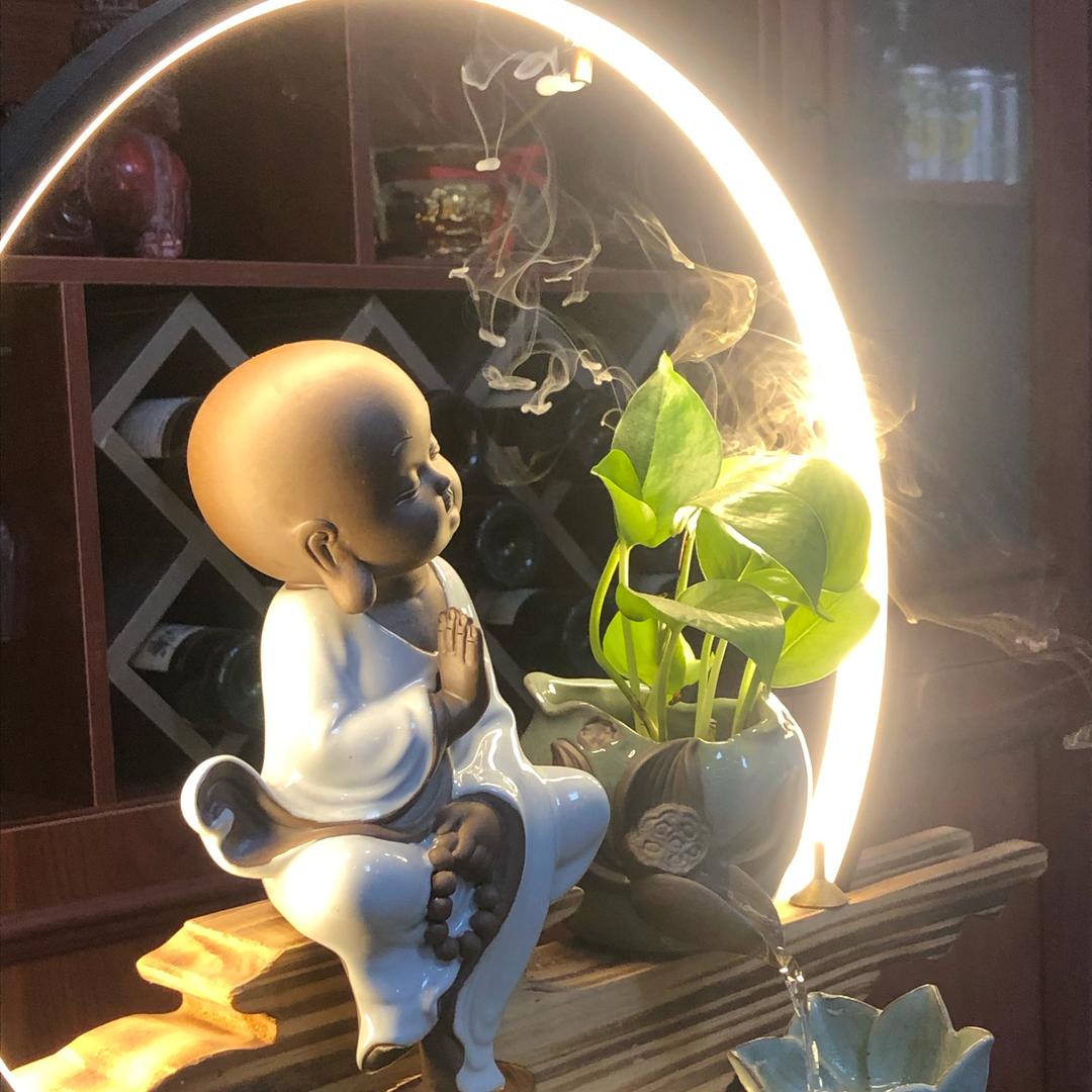 小隐于世