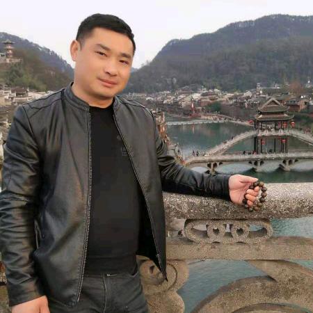 鑫龍山莊（三哥）