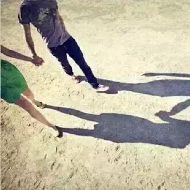 笑着说再见