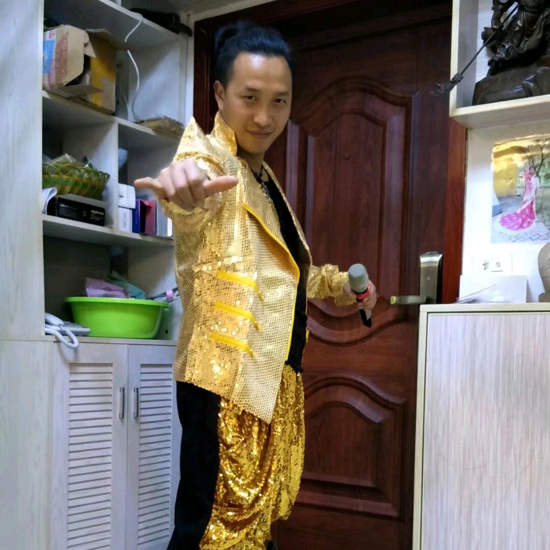 小钢炮