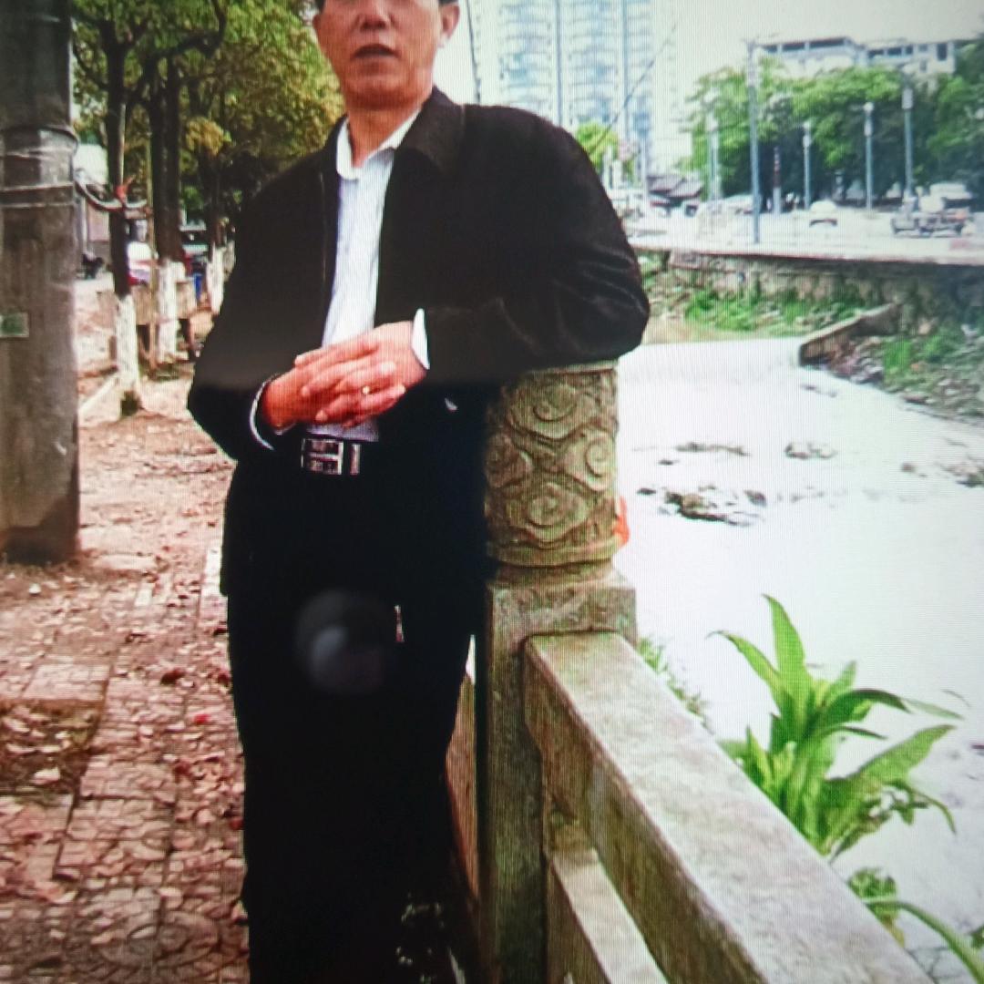 魁哥