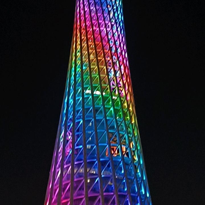 笑为痴男