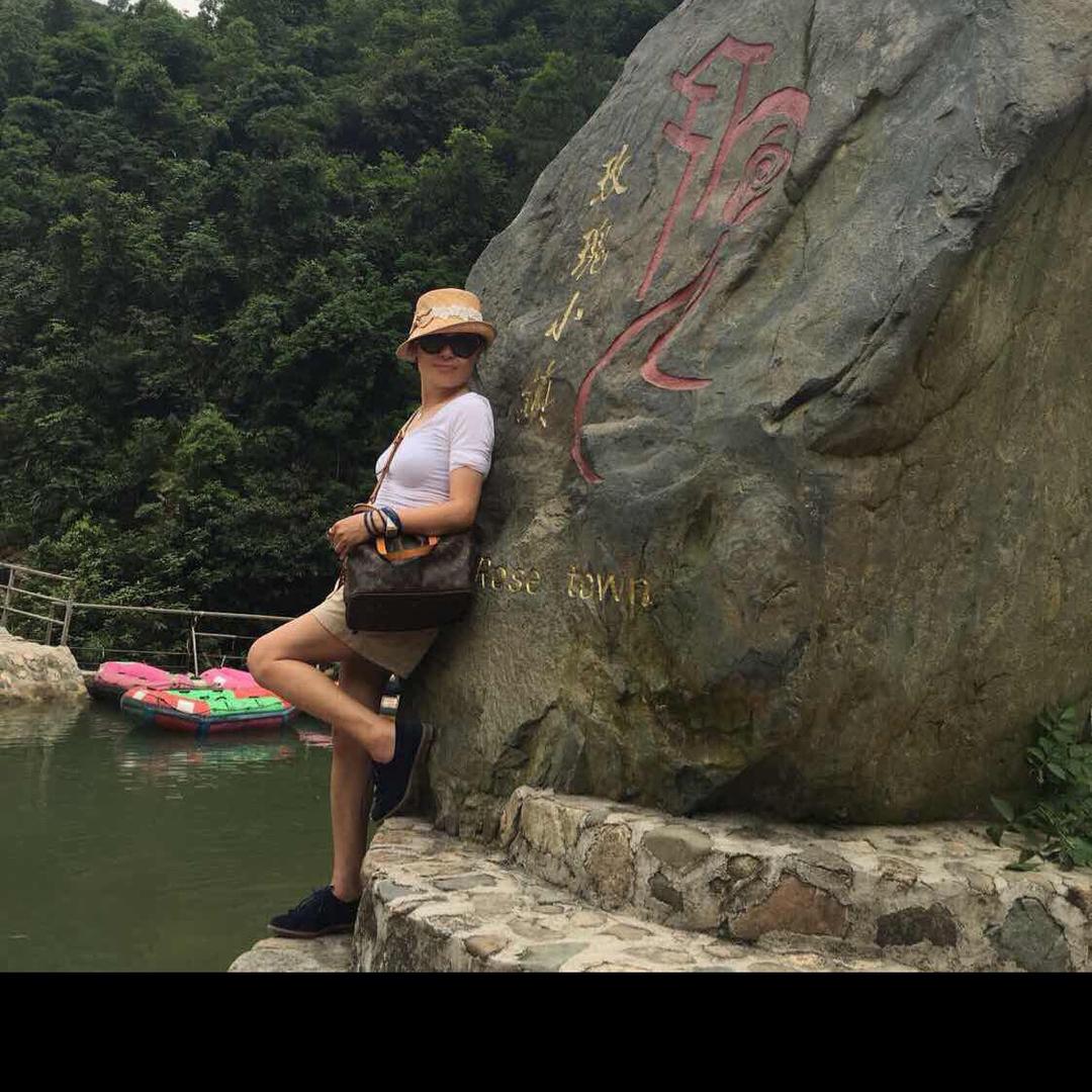董烁琳